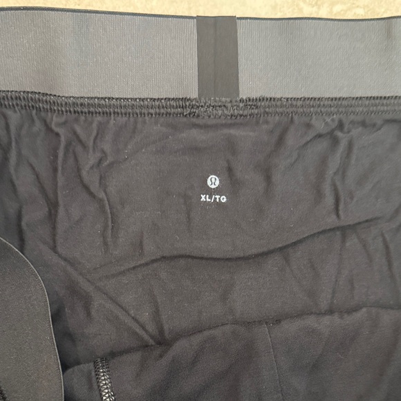 lululemon athletica Men's Classic Black Boxer Briefs - Picture 2 of 2